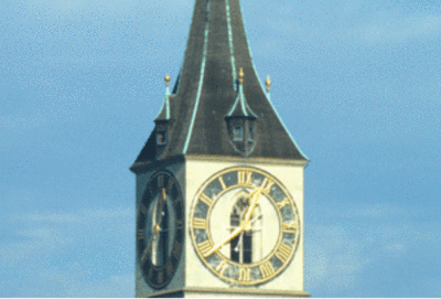 Dach vom Kirchturm St. Peter in Zürich