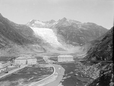 Landschaft mit Gletsch und Rhonegletscher 