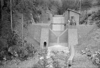Wassermess-Station Schwändlibach am Schwarzsee,