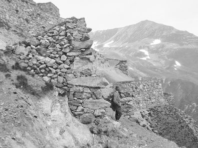 erbau des Schiahorns mit Trockenmauern