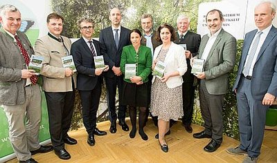 Projektteam bei der Filmpräsentation