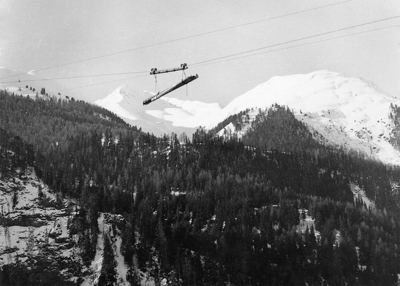 Valtellina-Seilbahn über die Ardezschlucht (ca. 1935)