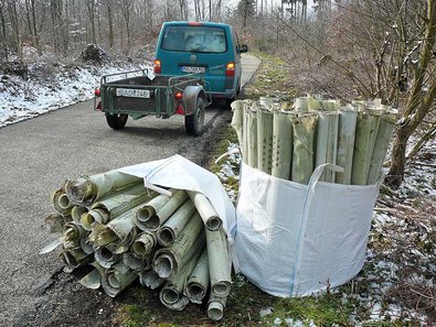 Die Hüllen werden am Waldort vorkonzentriert.