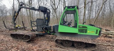 Kleinforwarder Jarcrac Evopro mit Raupenantrieb: 5,7 t Leergewicht, 5 t Ladekapazität