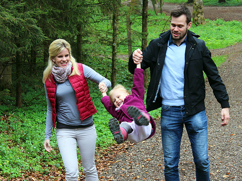 Familie im Wald Familie im Wald