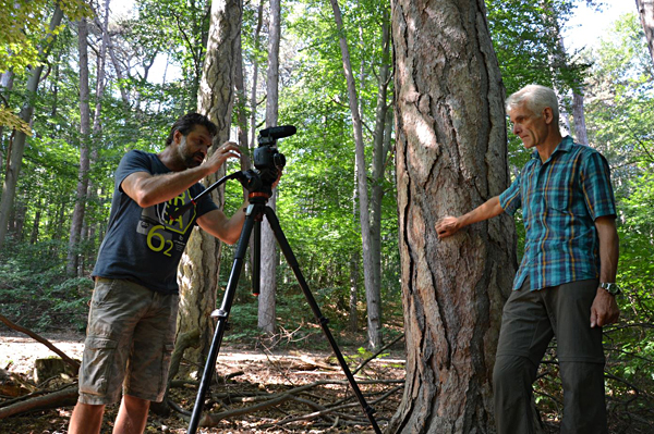 Florian Winter und Edwin Herzberger beim Dreh im Mödlinger Stadtwald