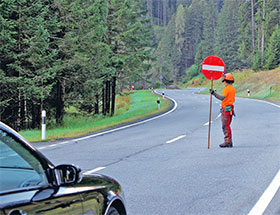 Temporäre Strassensperre